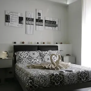Sinfonia Sul Tevere Bed & Breakfast